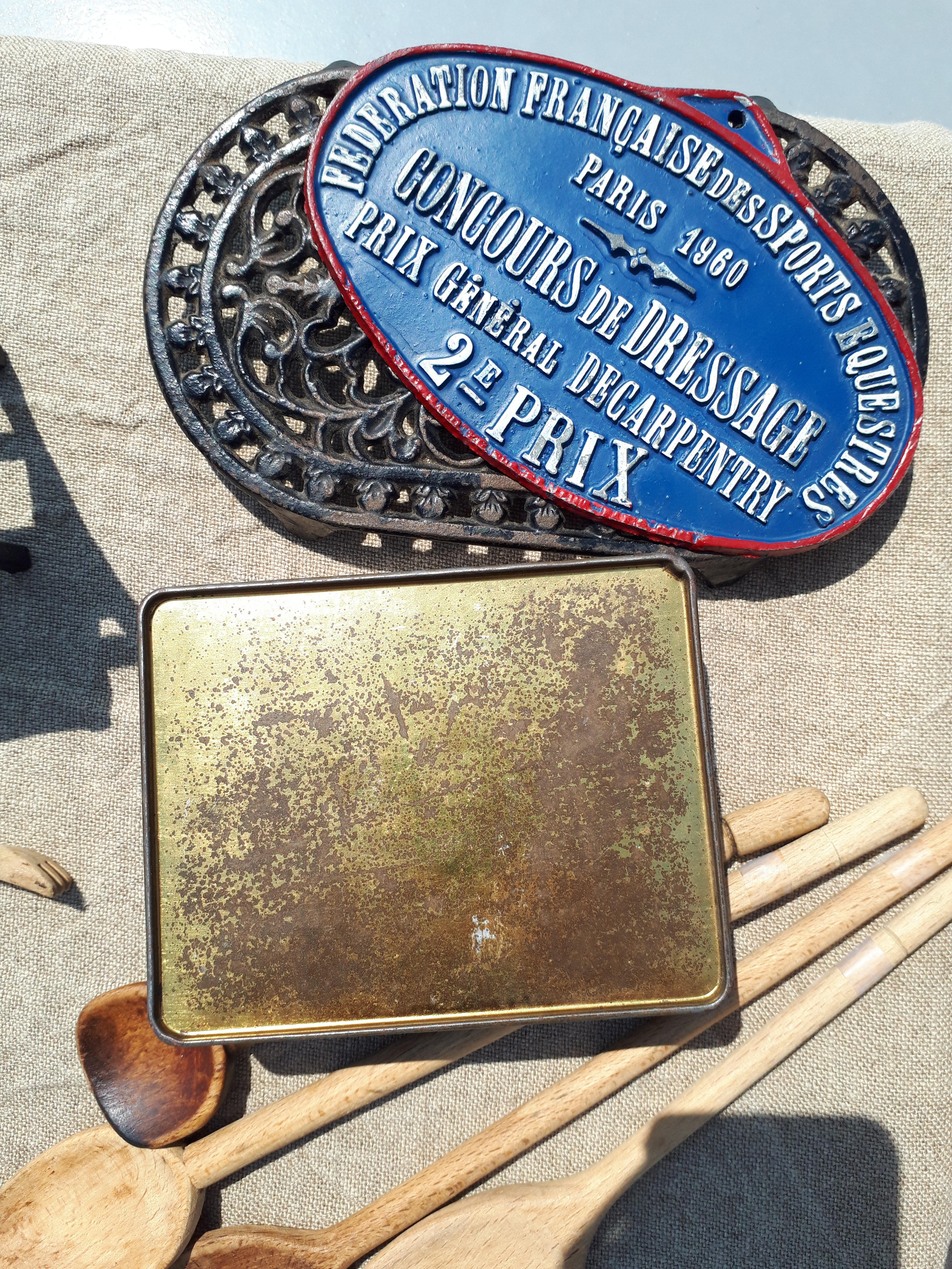 �V�g���@���x���_�[�F�̃r�X�P�b�g�ʁ@ *�@�A���e�B�[�N �u���J���g�@TIN��