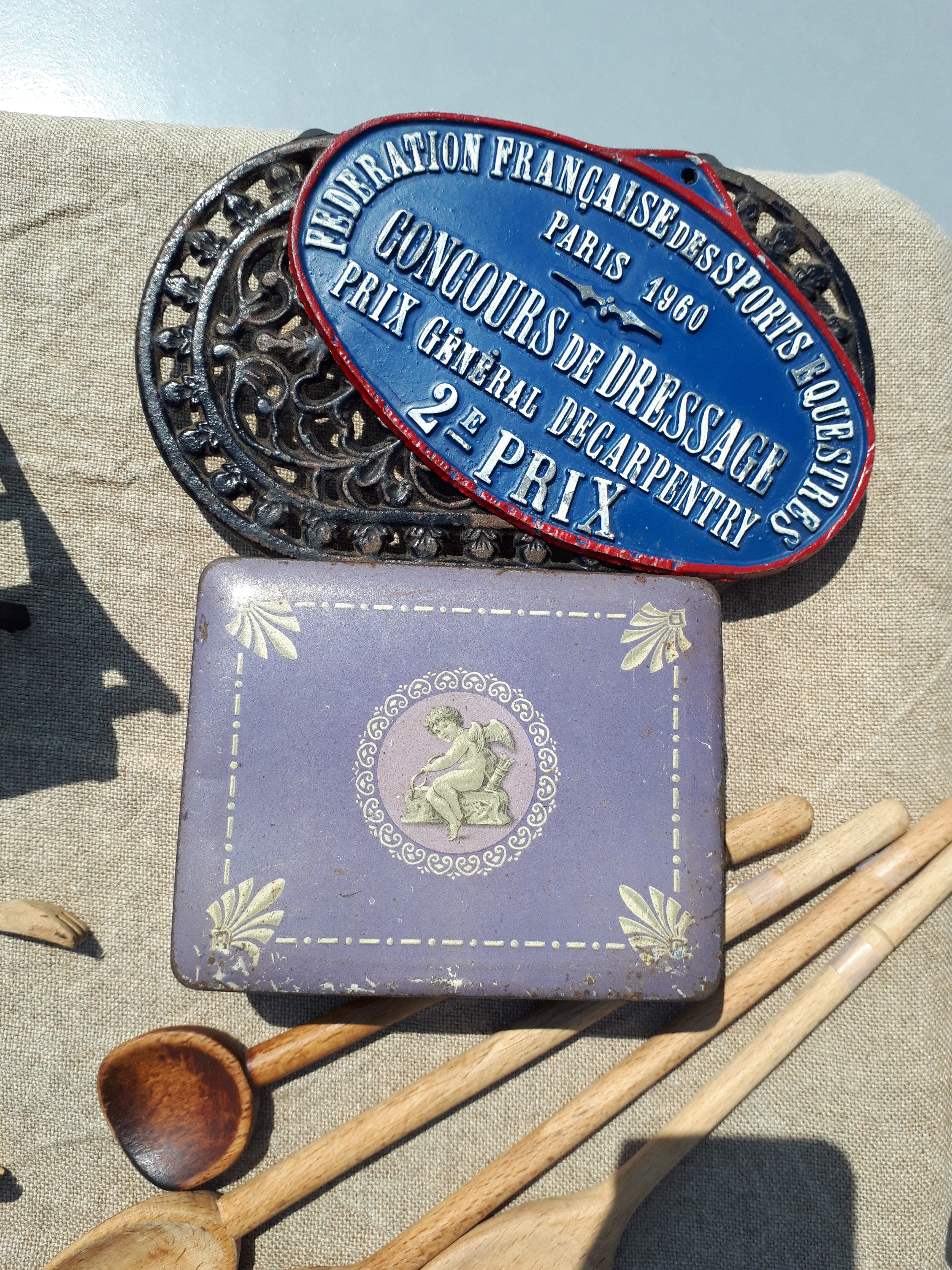 �V�g���@���x���_�[�F�̃r�X�P�b�g�ʁ@ *�@�A���e�B�[�N �u���J���g�@TIN��