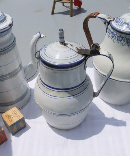 �u���[���C���@�z�[���[�|�b�g�@/ �t�����X �A���e�B�[�N