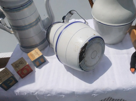 �u���[���C���@�z�[���[�|�b�g�@/ �t�����X �A���e�B�[�N