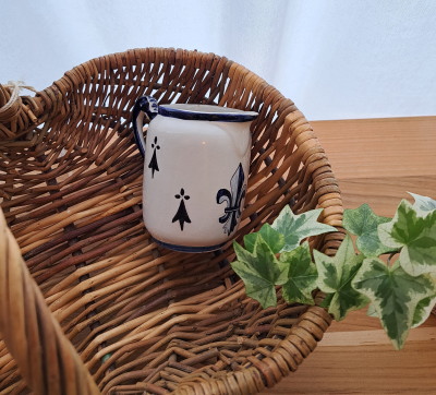 �J���y�[���@�t���[���h���X �N���[�}�[�@�t�����X�@�A���e�B�[�N�G��