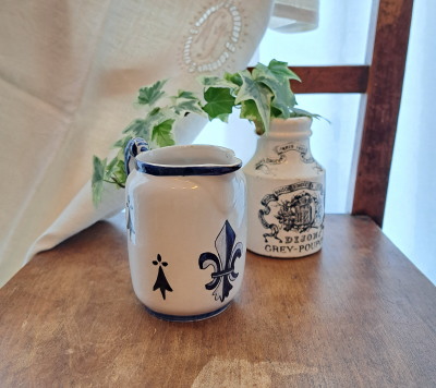 �J���y�[���@�t���[���h���X �N���[�}�[�@�t�����X�@�A���e�B�[�N�G��