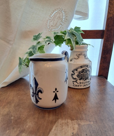 �J���y�[���@�t���[���h���X �N���[�}�[�@�t�����X�@�A���e�B�[�N�G��