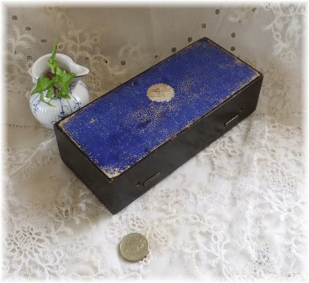 ���B�N�g���A���@�{�r���P�[�X �C�M���X �A���e�B�[�N